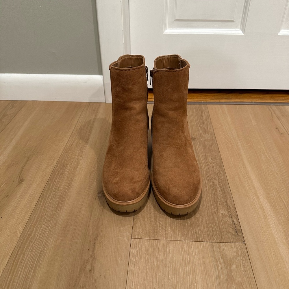 Universal Thread Booties